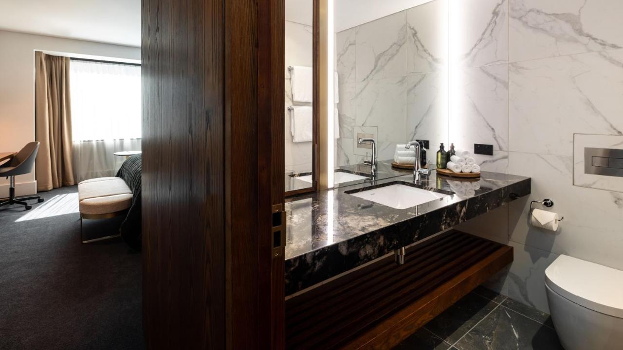 Horizon By Skycity Auckland Bagian luar foto Bathroom