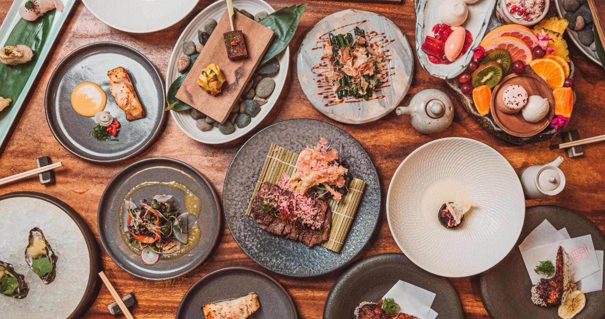 Horizon By Skycity Auckland Bagian luar foto A selection of dishes at the restaurant
